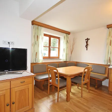 Schoenhart By Interhome *