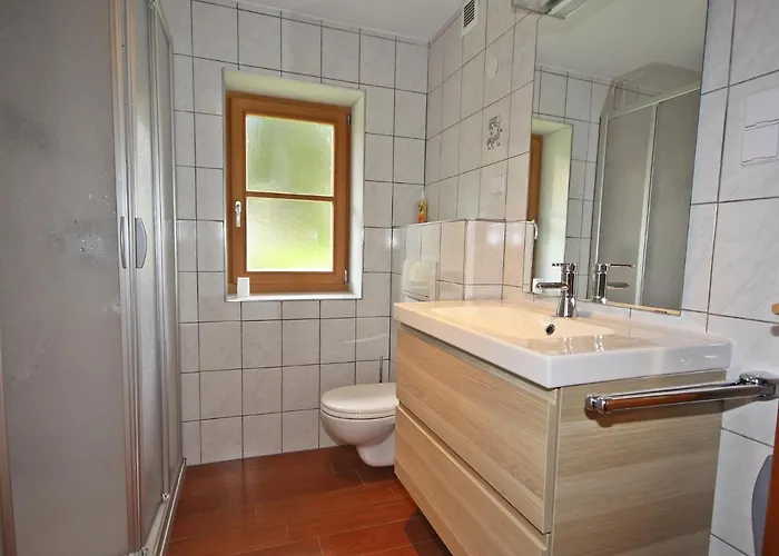 בית נופש Schoenhart By Interhome