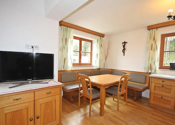 Schoenhart By Interhome *